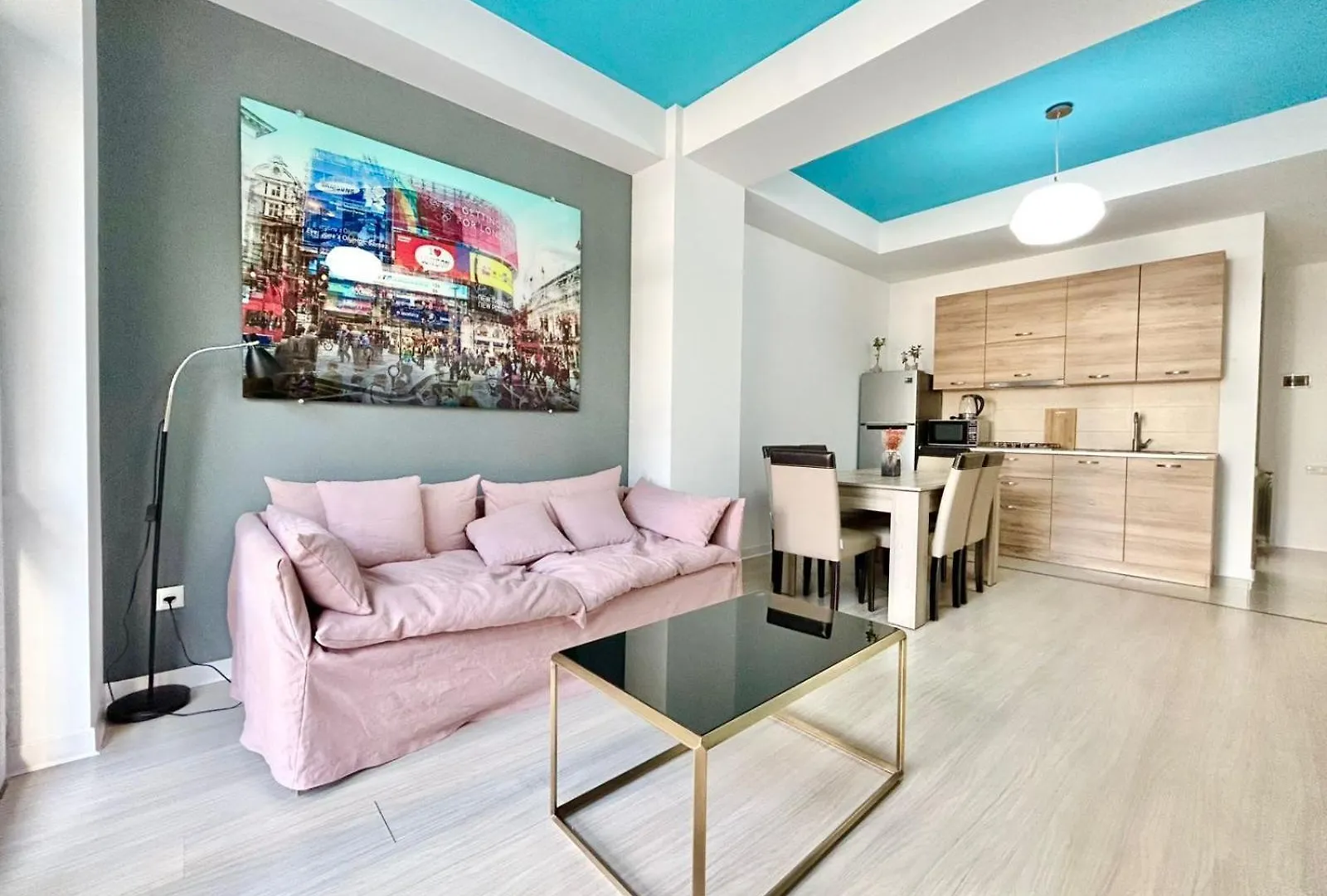 City Center- Vake Park - 1Br Apartment Tbilisi