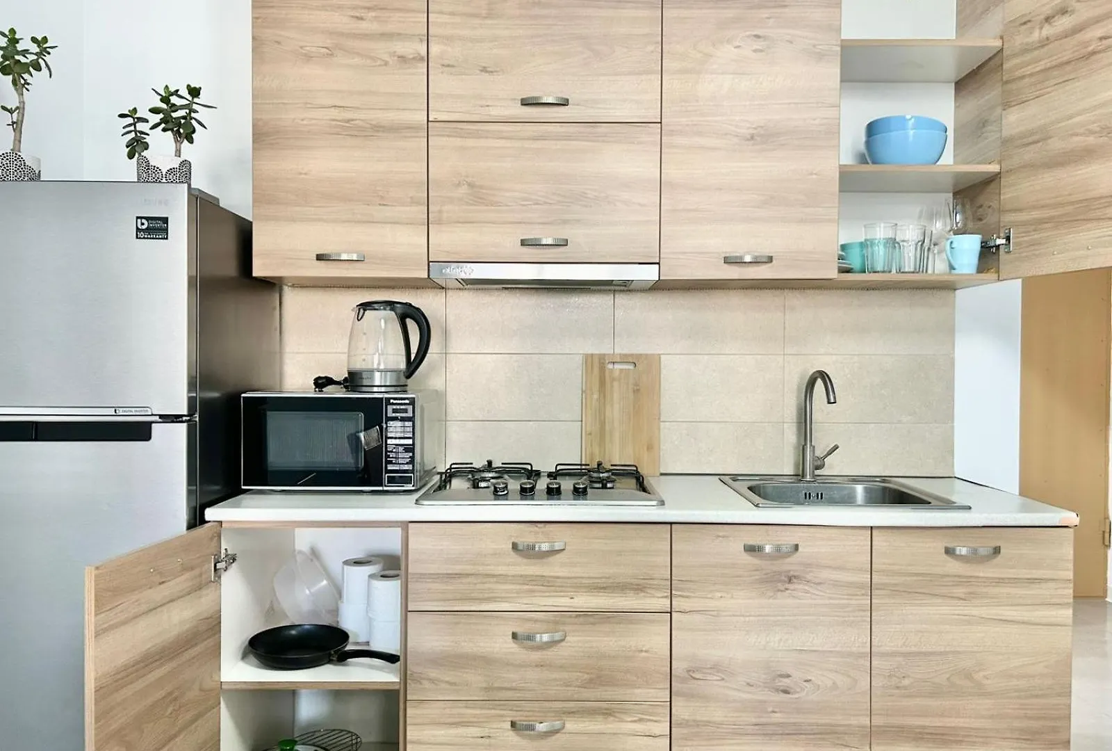 City Center- Vake Park - 1Br Apartment Tbilisi