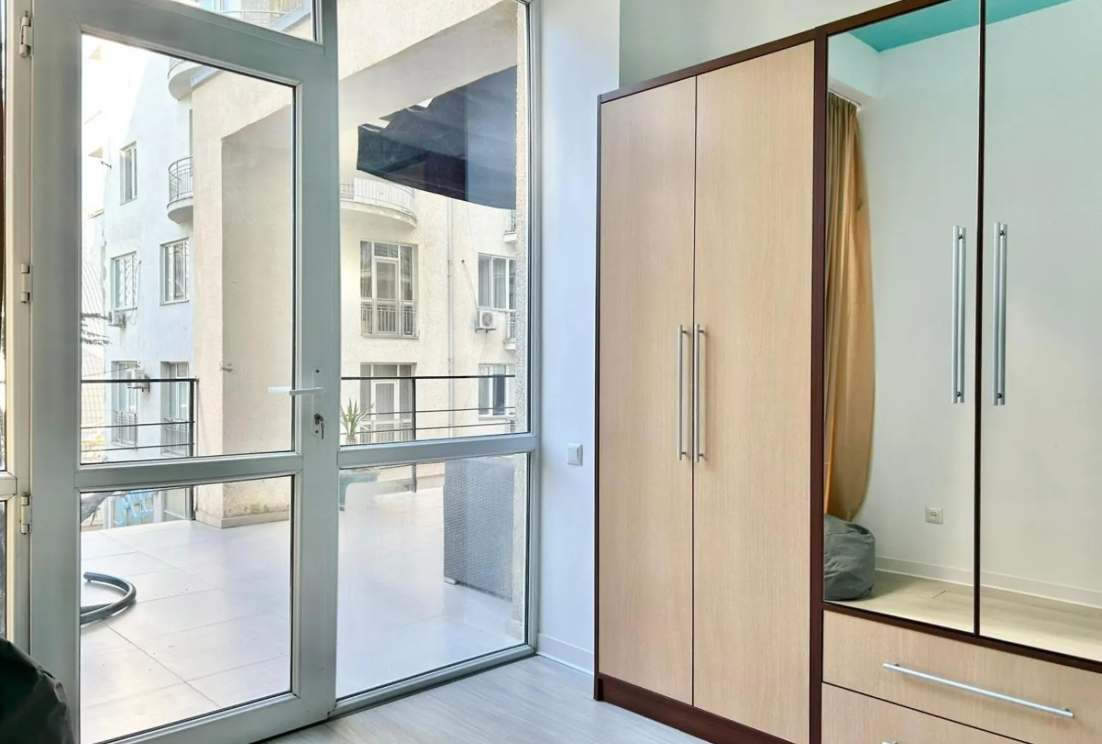 City Center- Vake Park - 1Br Apartment Tbilisi 0*,  Georgia