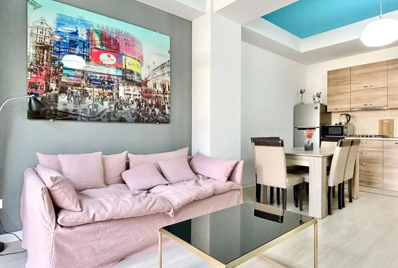 City Center- Vake Park - 1Br Apartment Tbilisi