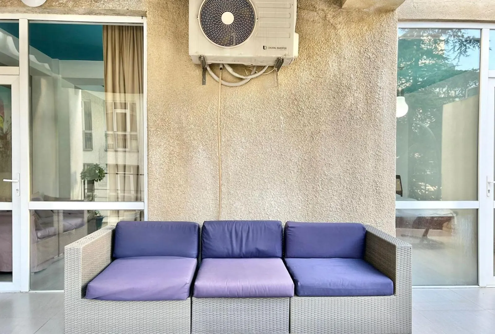 City Center- Vake Park - 1Br Apartment Tbilisi